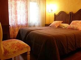 Goya Suites