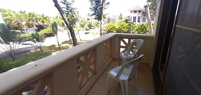 B&B Pavillion