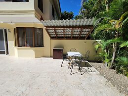 B&B Pavillion