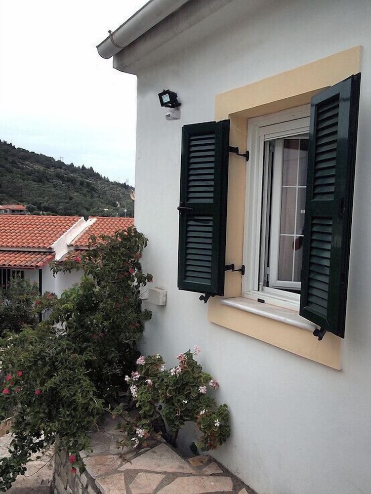 Letos Villas