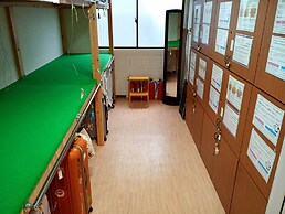 J-Hoppers Osaka Universal - Hostel