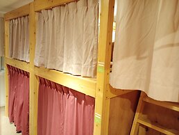 J-Hoppers Osaka Universal - Hostel