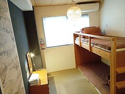 J-Hoppers Osaka Universal - Hostel