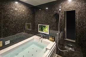 Hotel The Grandee Shinsaibashi