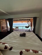 Rock 'n Reef Hotel