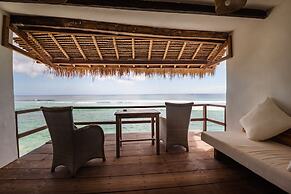 Rock 'n Reef Hotel