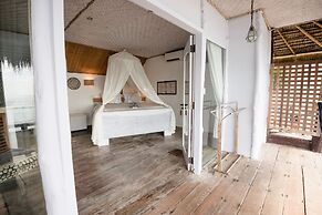 Rock 'n Reef Hotel