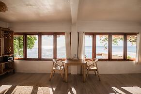 Rock 'n Reef Hotel