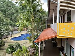 Khaolak Grand City