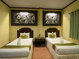 Khaolak Grand City