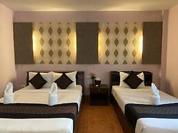 Khaolak Grand City