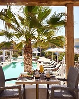 Aurora Luxury Suites
