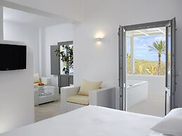 Aurora Luxury Suites