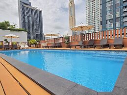True Siam Rangnam Hotel
