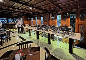 True Siam Rangnam Hotel