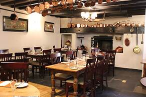Old Kings Arms Hotel