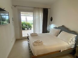 Scilla Maris Charming Suites-Restaurant