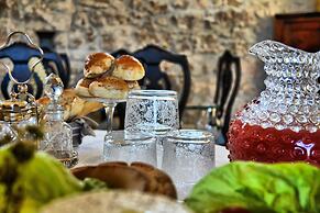 Scilla Maris Charming Suites-Restaurant
