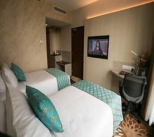 V8 Hotel