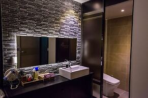 The Zenith Hotel