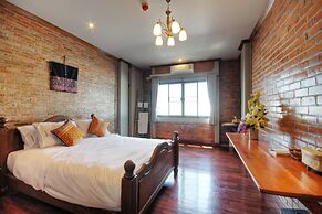 Saengpanya Home Boutique Hotel - SHA Plus
