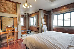 Saengpanya Home Boutique Hotel - SHA Plus