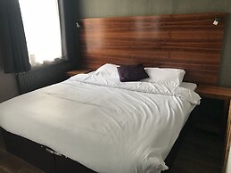 Bennetts Hotel