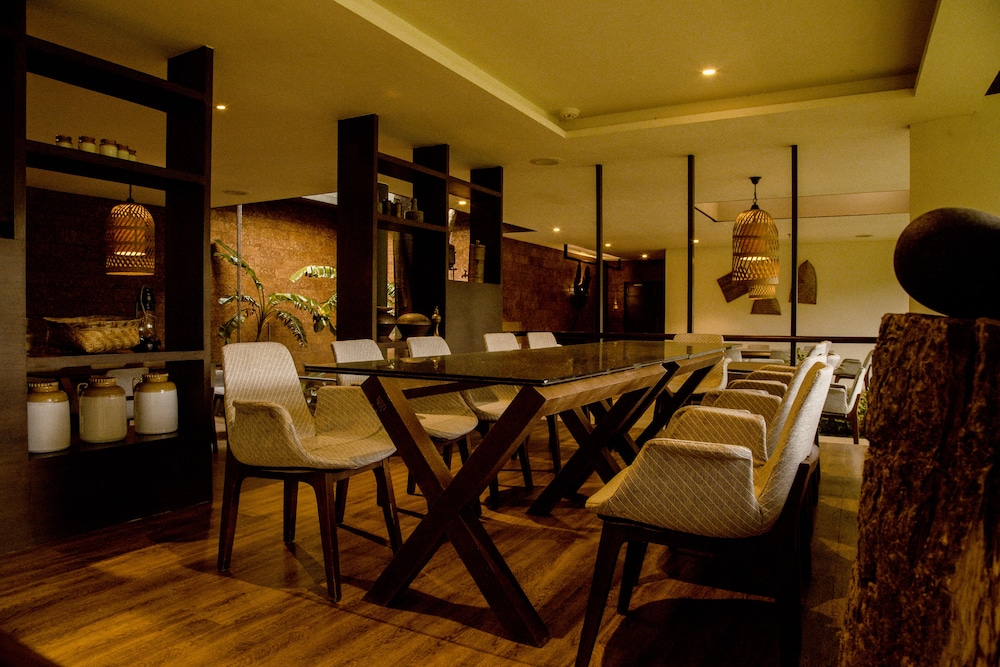 The IBNII Spa Resort