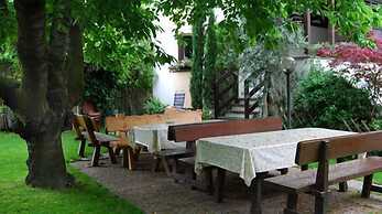 Garni Meinrad