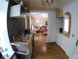 Milne Appartments