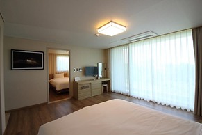 Suave Hotel
