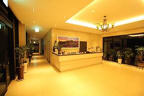 Suave Hotel