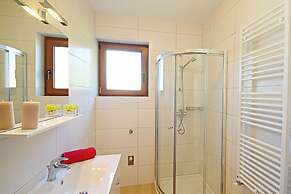 House Adrijana