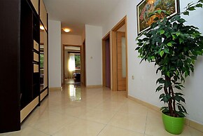 House Adrijana