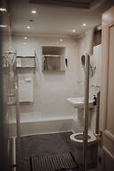 16 Pilrig Guest House
