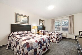 Guest House Inn & Suites