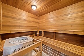 Guest House Inn & Suites