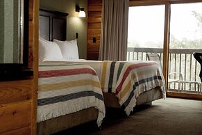 Oakwood Resort