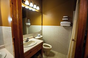 Oakwood Resort