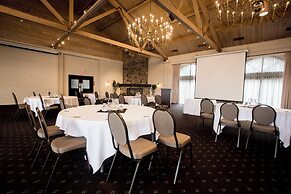 Oakwood Resort