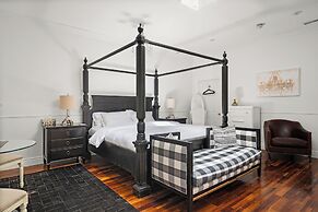 The Bloomfield Inn