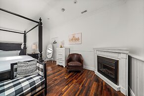 The Bloomfield Inn