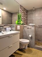 Commodore Suites, SureStay Collection by Best Western
