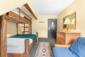 Squamish Adventure Inn