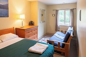 Squamish Adventure Inn