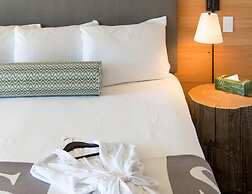 Sproat Lake Landing Resort