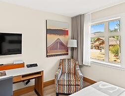 Sproat Lake Landing Resort
