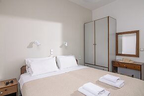 Litsa Mare apartments