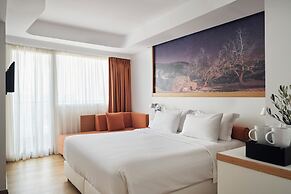 Olive Green Hotel