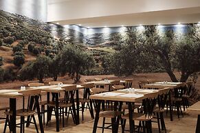 Olive Green Hotel